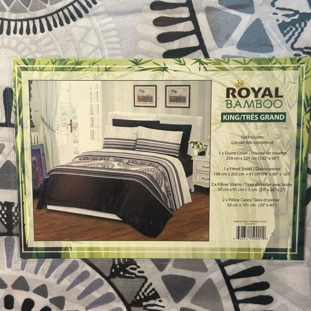 Royal Bamboo King Duvet Cover Set 6 pc Black and White Southwest print